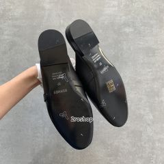 에르메스켈리오즈뮬슬리퍼