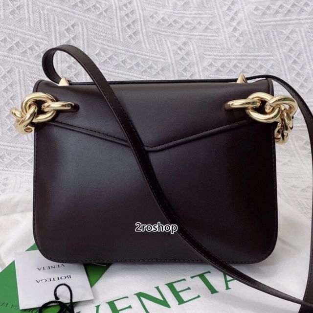 보테가베네타크로스백