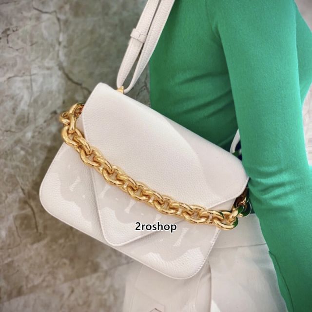 보테가베네타크로스백