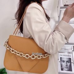 보테가베네타크로스백