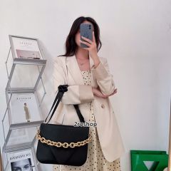 보테가베네타크로스백