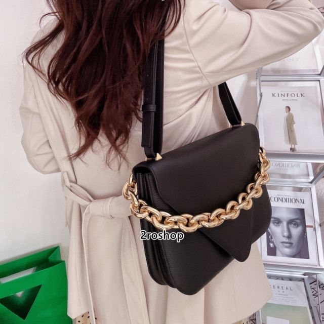 보테가베네타크로스백