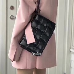 보테가베네타카세트크로스백