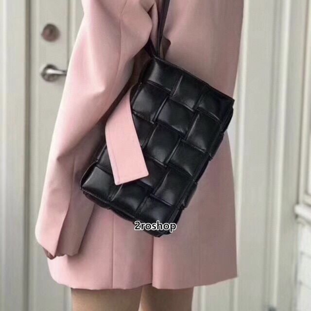 보테가베네타카세트크로스백