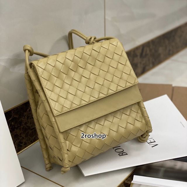 보테가베네타크로스백