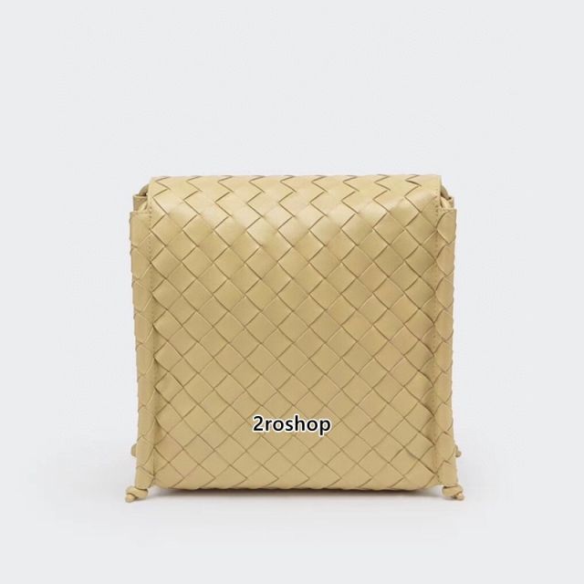 보테가베네타크로스백