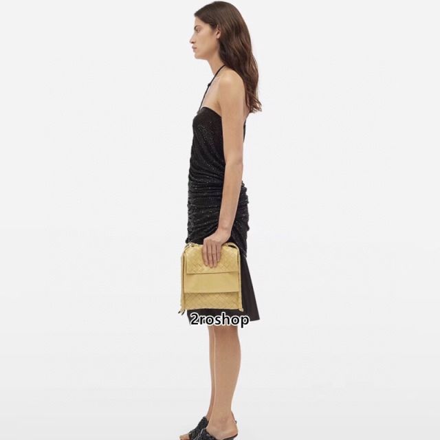 보테가베네타크로스백