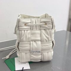 보테가베네타버킷백