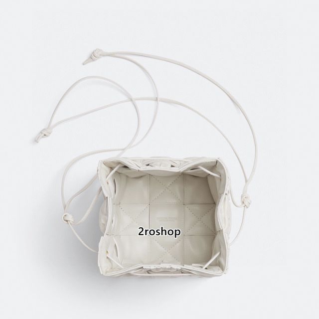 보테가베네타버킷백