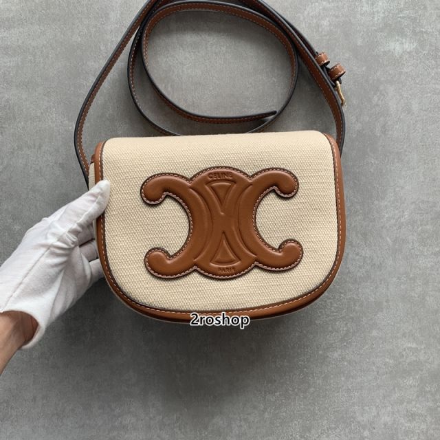 셀린느퀴르트리옹프폴코백