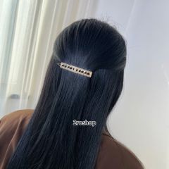 CHANEL 헤어핀