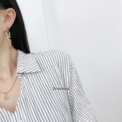 CHANEL 피어싱