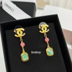 CHANEL 피어싱