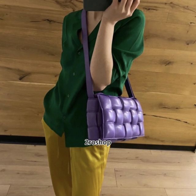 보테가베네타카세트크로스백