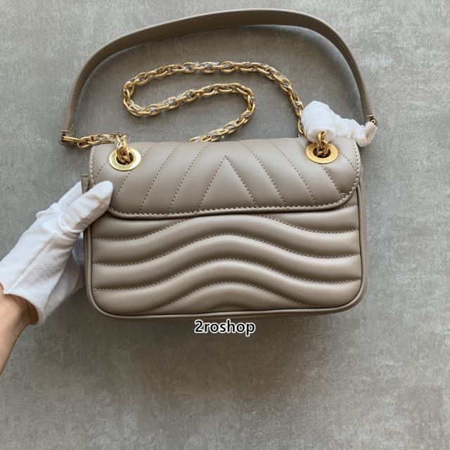 루이비통뉴웨이브체인백