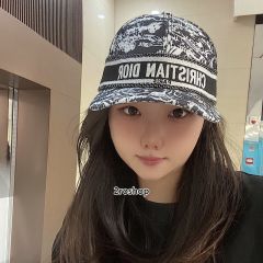 DIOR 모자