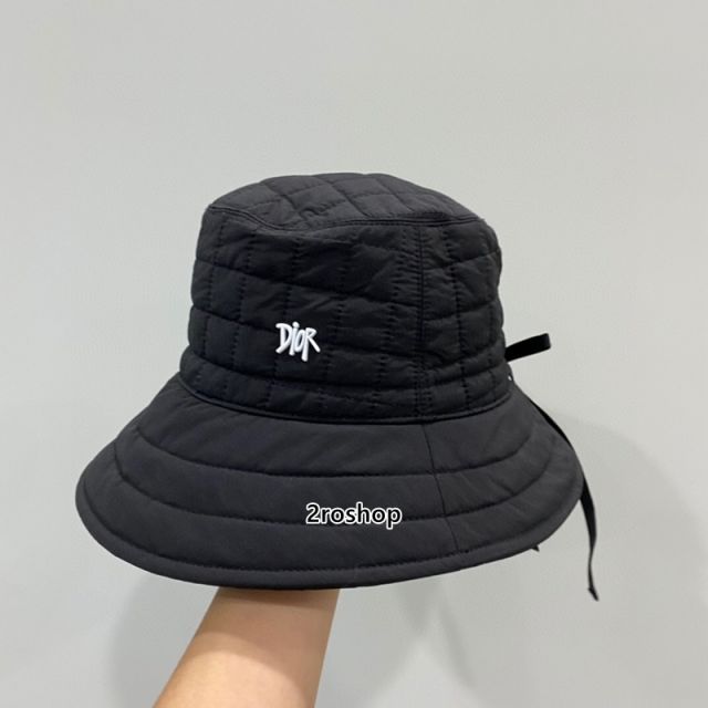 DIOR 모자