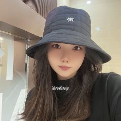 DIOR 모자