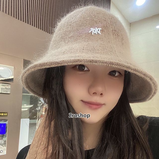 DIOR 모자
