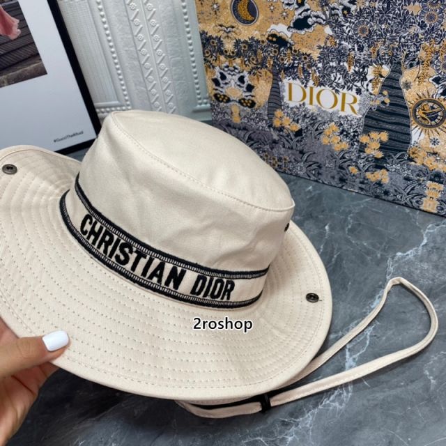 DIOR 모자