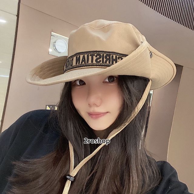 DIOR 모자