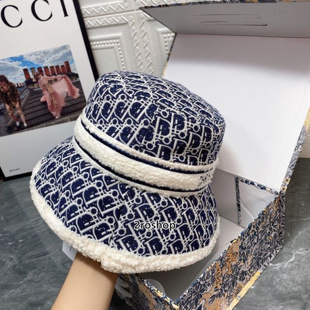 DIOR 모자