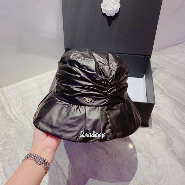 DIOR 모자