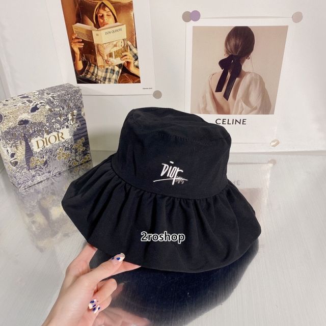 DIOR 모자