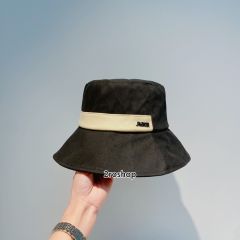 DIOR 모자