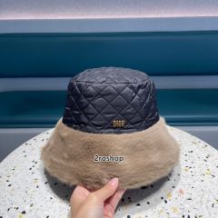 DIOR 모자