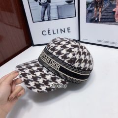 DIOR 모자