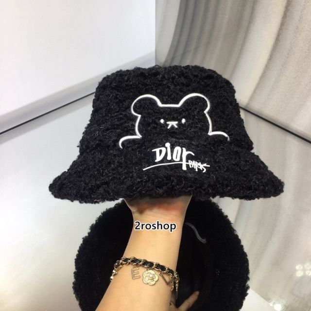 DIOR 모자