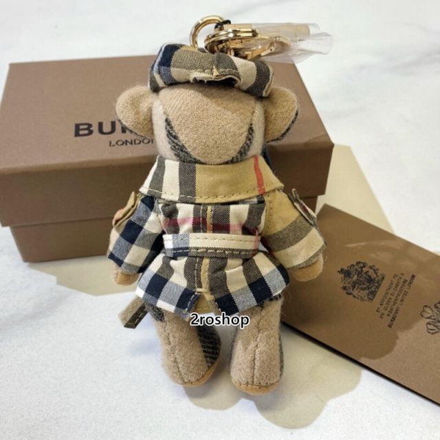 BURBERRY 키링