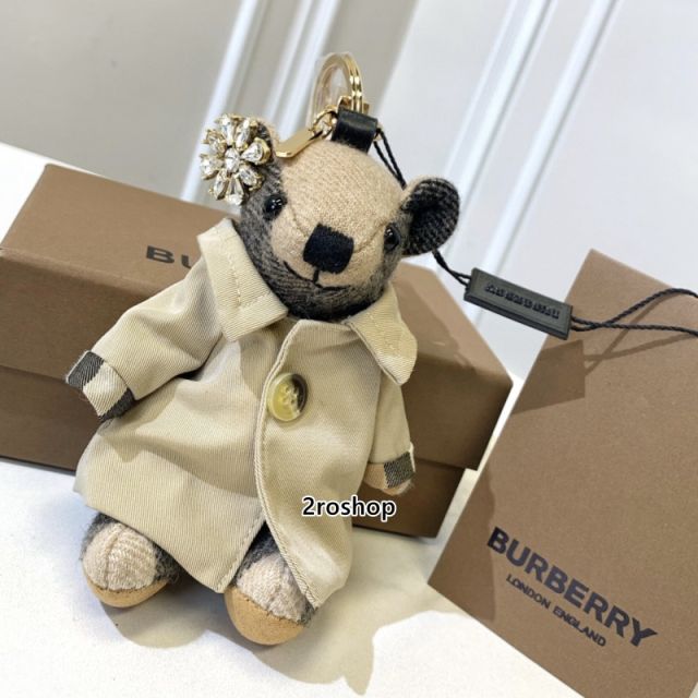 BURBERRY 키링