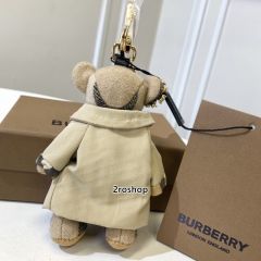 BURBERRY 키링