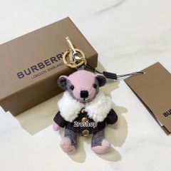 BURBERRY 키링