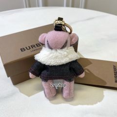 BURBERRY 키링