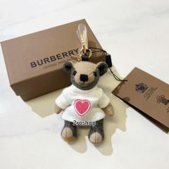 BURBERRY 키링