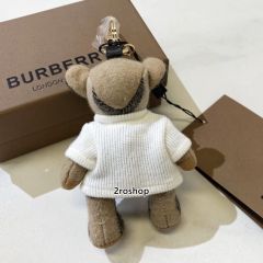 BURBERRY 키링