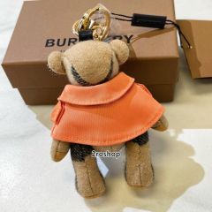 BURBERRY 키링