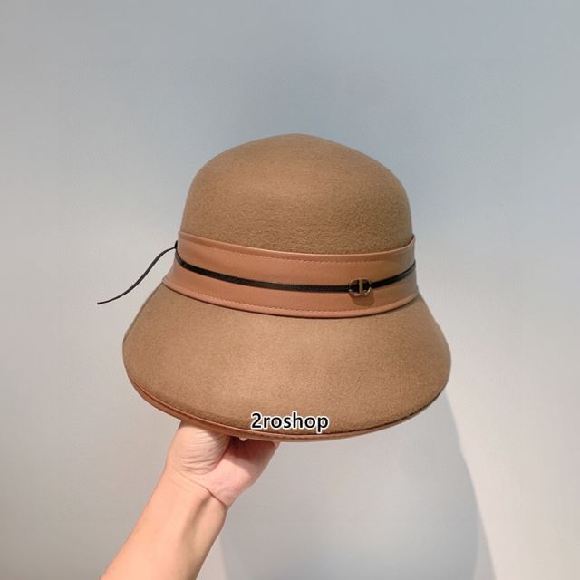 DIOR 모자