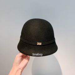 DIOR 모자