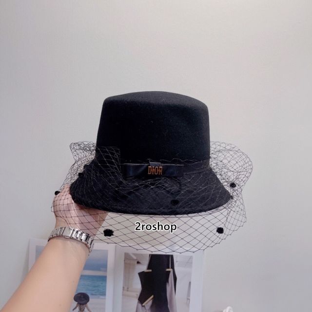 DIOR 모자