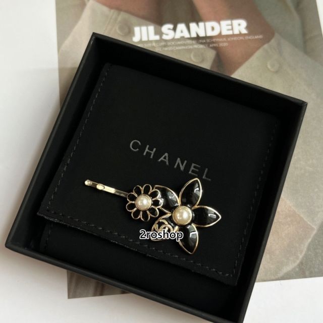 CHANEL 헤어핀