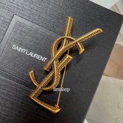 YSL 브로치