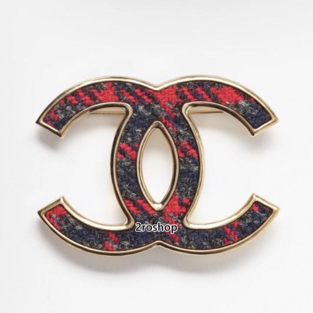 CHANEL 브로치