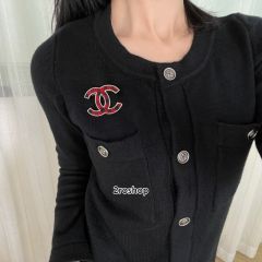 CHANEL 브로치