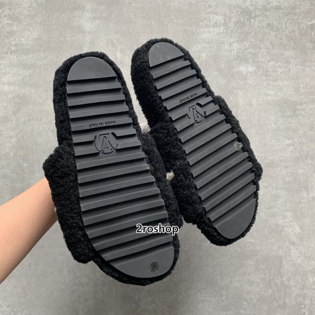 루이비통슬리퍼