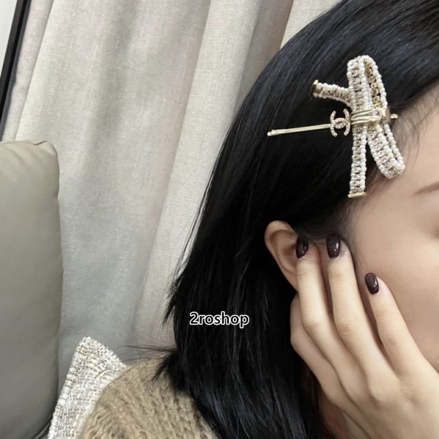 CHANEL 헤어핀