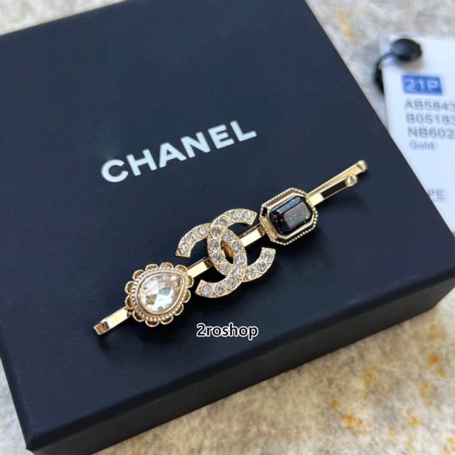 CHANEL 헤어핀